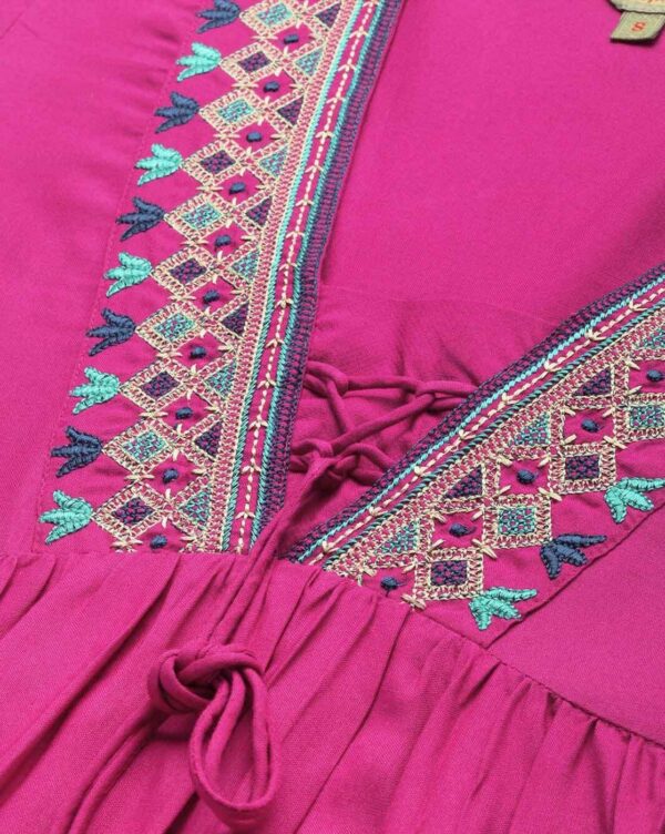 Women Floral Flared Kurta - Image 2