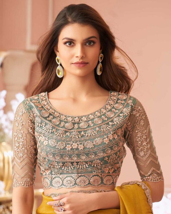 Women Traditional Saree - Image 2