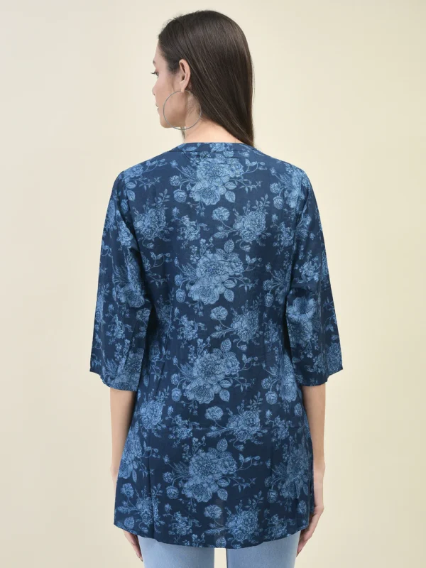 Women Rayon Blue Floral Print Tunic - Image 5