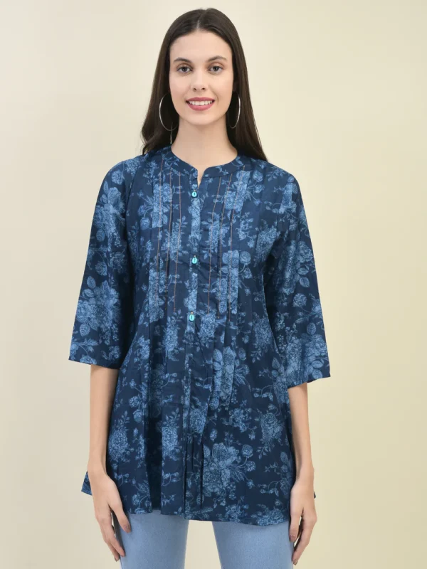 Women Rayon Blue Floral Print Tunic - Image 6