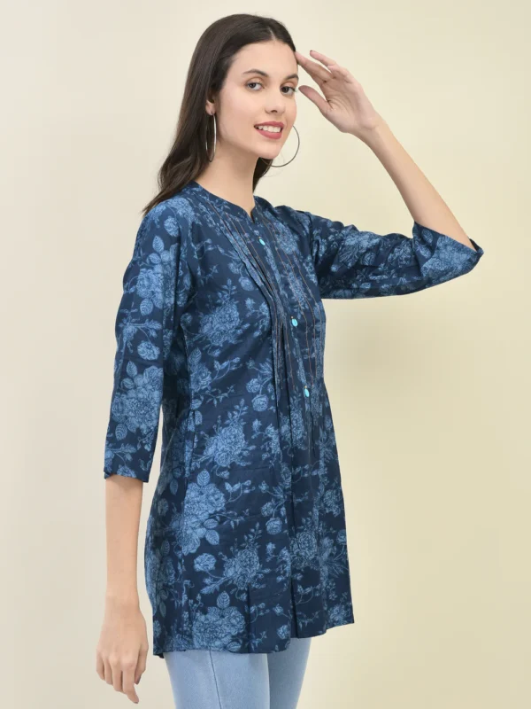 Women Rayon Blue Floral Print Tunic - Image 3