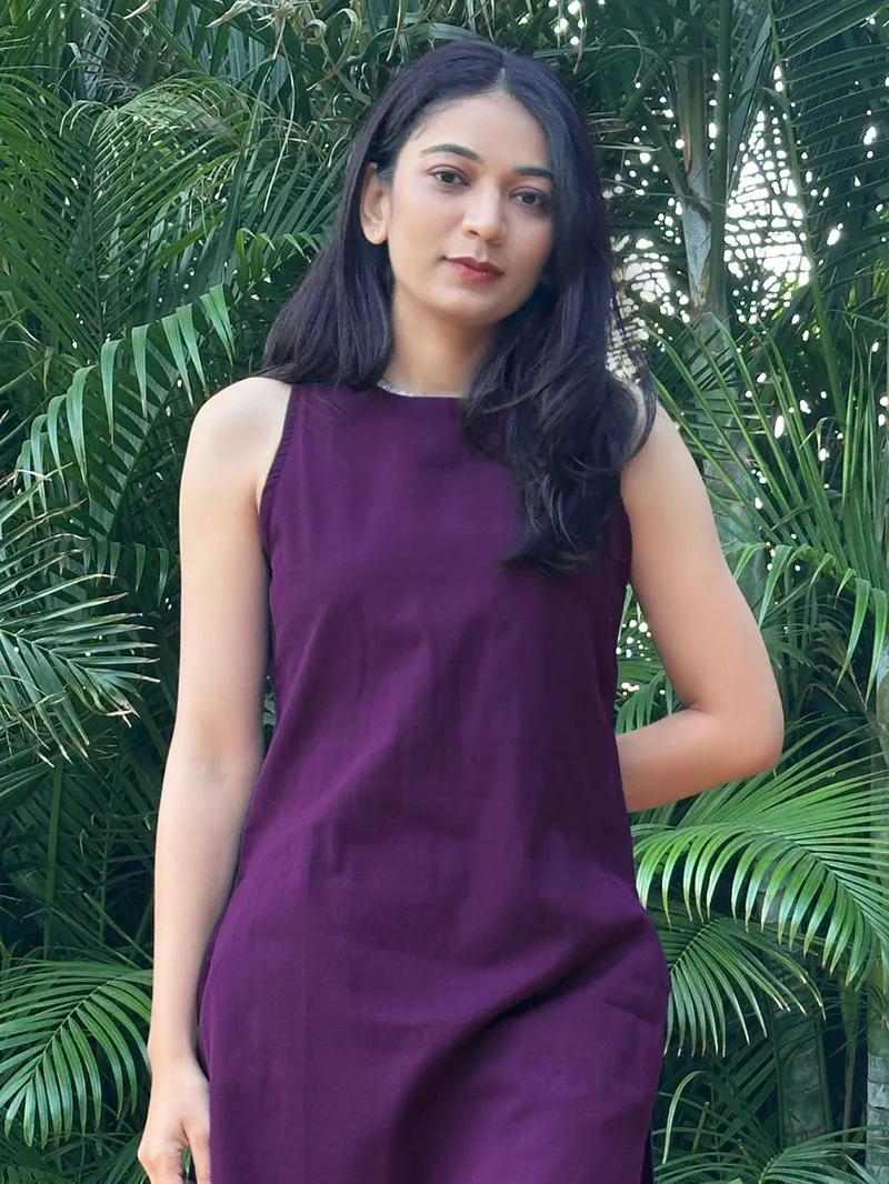 Women Purple Cotton Kurta with Pants- Set - Image 4