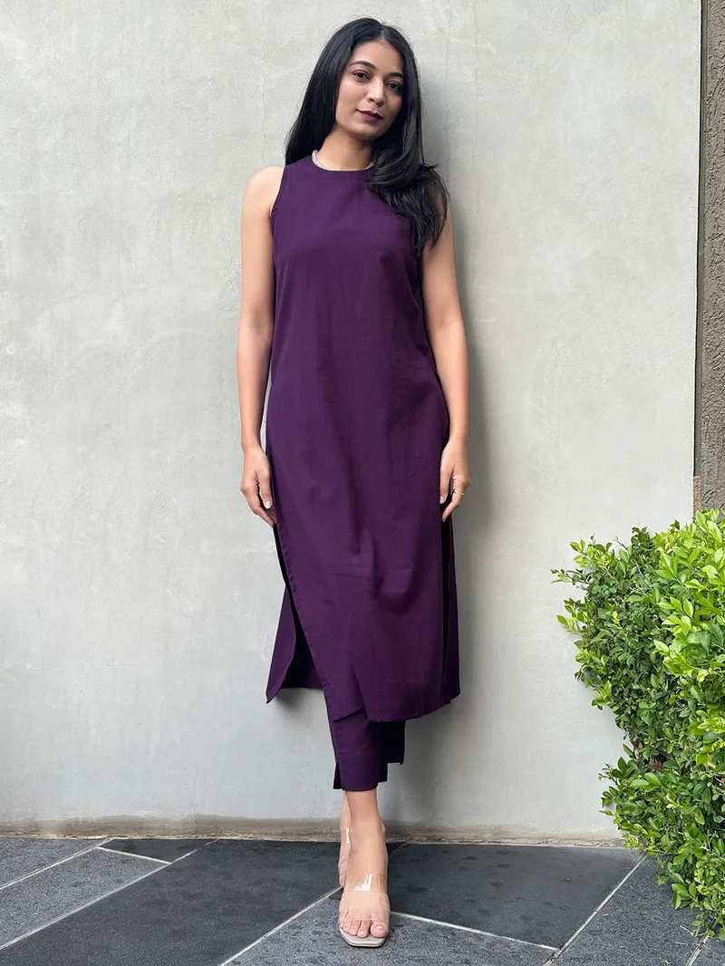 Women Purple Cotton Kurta with Pants- Set
