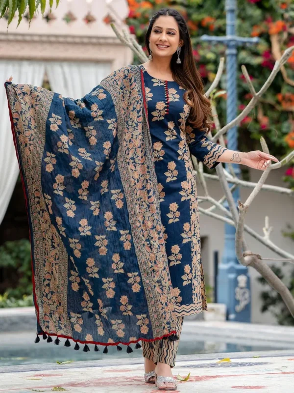 Women Blue Printed Cotton Suit - Set - Image 6