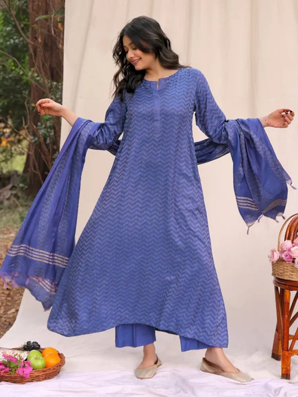 Women Blue Woven Cotton Silk Suit- Set - Image 4