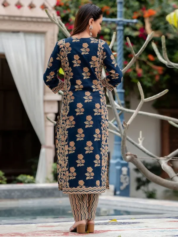 Women Blue Printed Cotton Suit - Set - Image 2